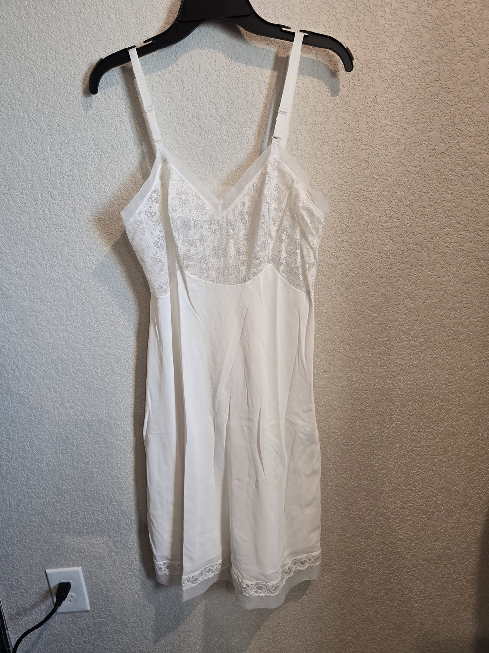 Vintage Charmode Sears White Lace Nylon Tricot Full Slip Dress - Size 38